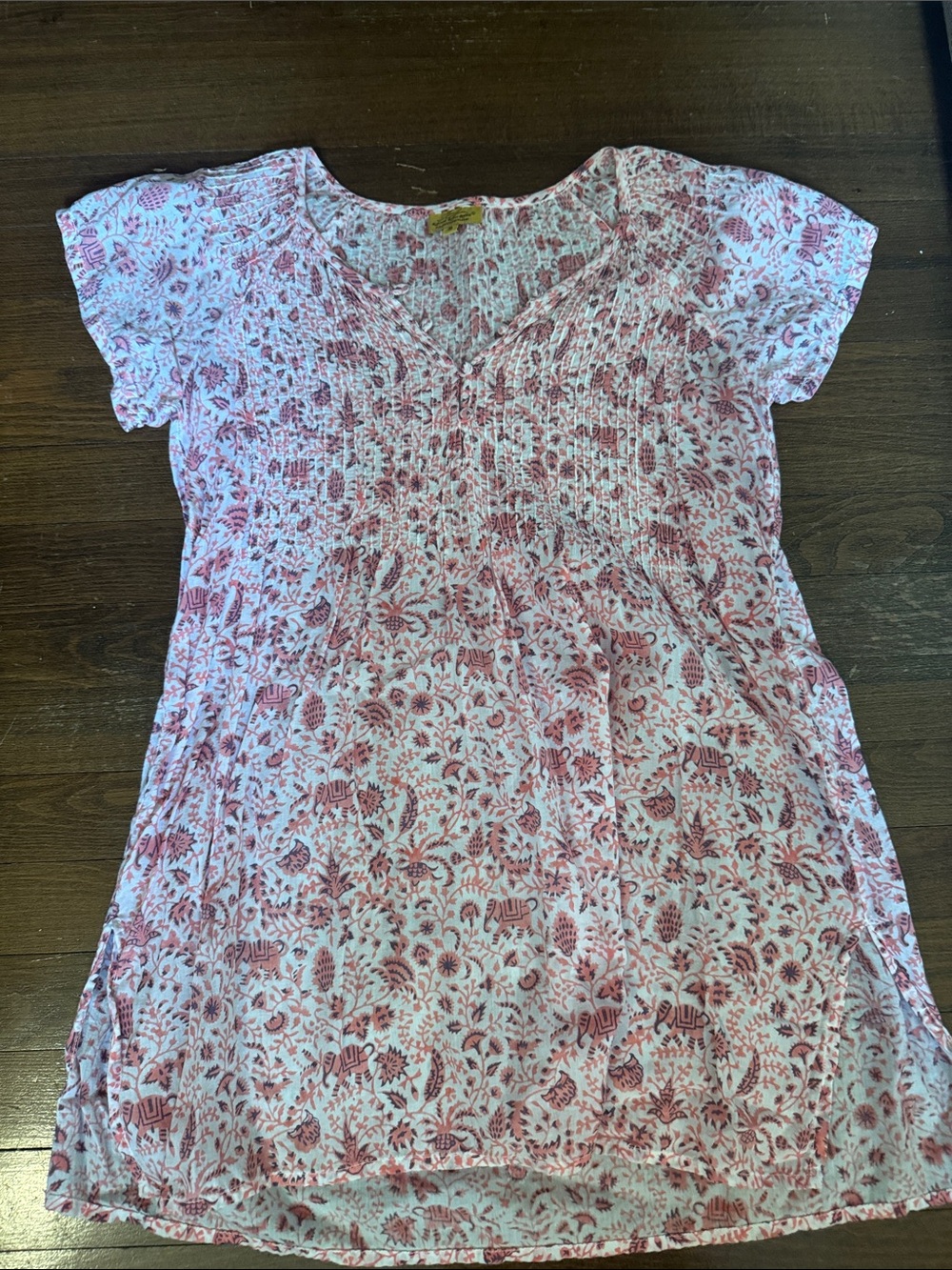 Women's Roller Rabbit  Floral Smocked V-Neck Top